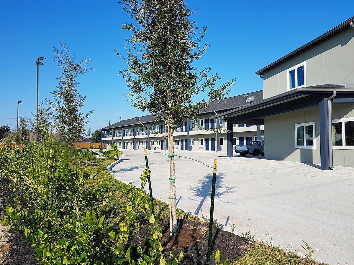Empire Inn Cypress Exterior photo